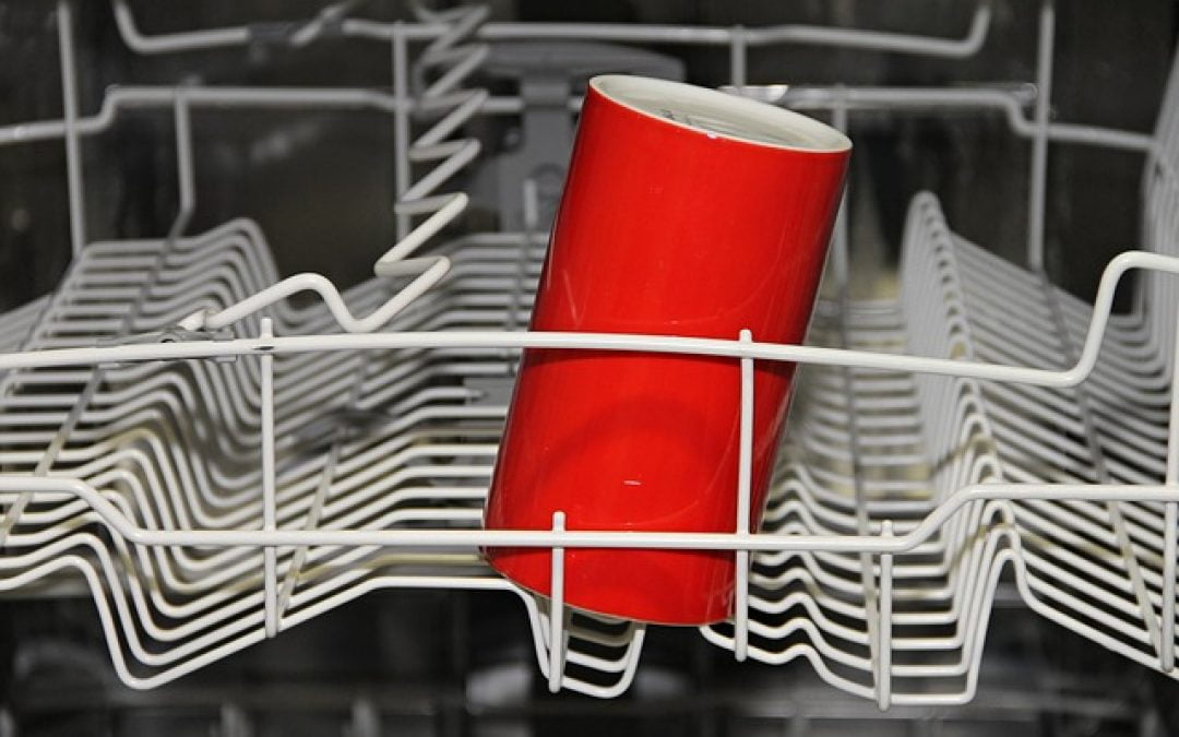 How to Clean a Dishwasher: The Easy Way